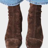 Victoria | Μποτάκια με τετράγωνη μύτη και τακούνι