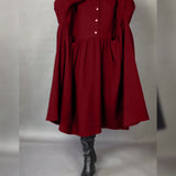 Μεγαλύτερου μεγέθους φόρεμα σε γραμμή Α με γιακά με κουμπί