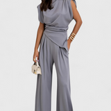 Σοφία Ασύμμετρο Σετ με Ντραπέ Ώμους