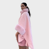 Zendie | Πολυτελή Χειμωνιάτικα Κάπες με Λεπτομέρειες από Γούνα σε Ροζ