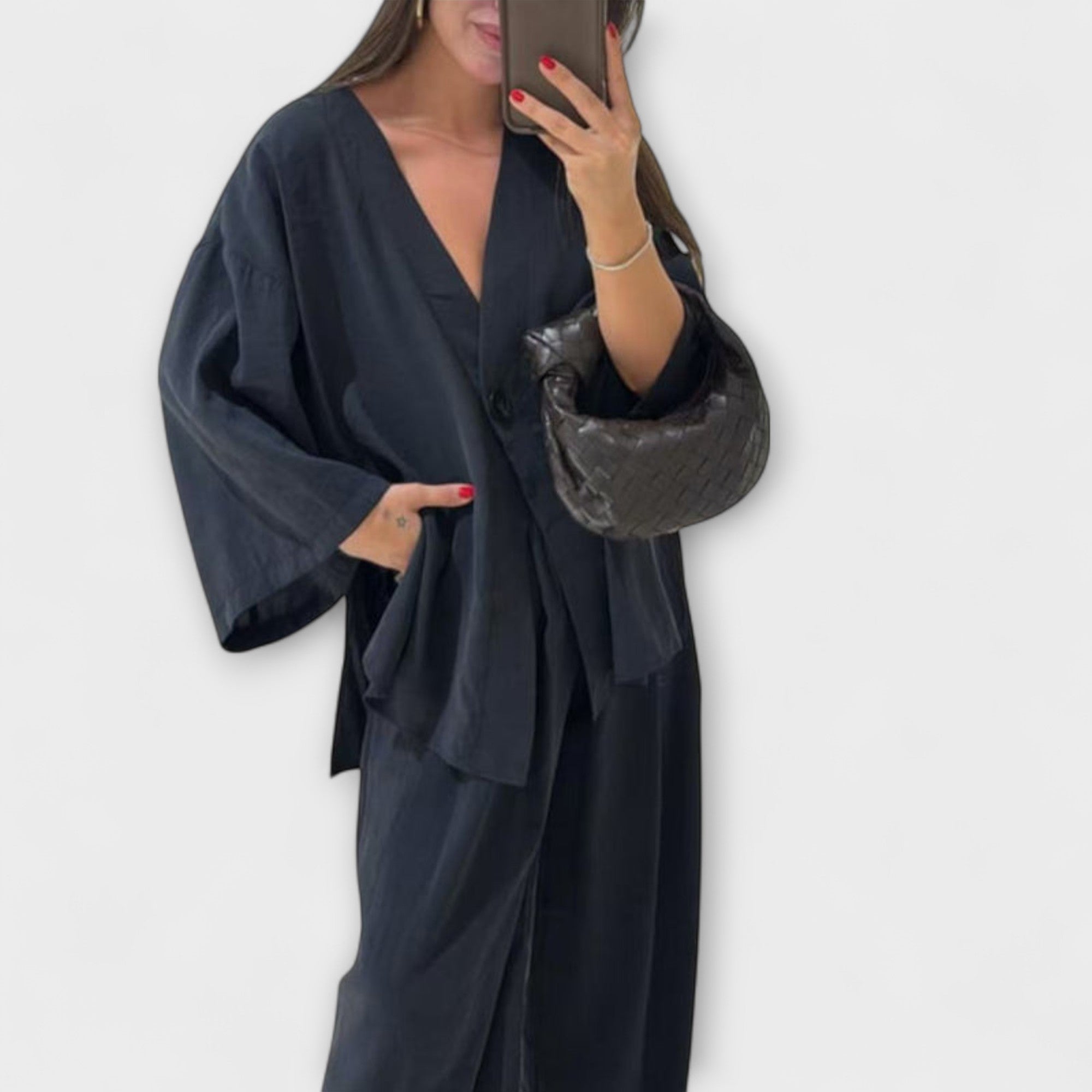 Jacqueline - Casual τοπ με V λαιμόκοψη και παντελόνι δίδυμο