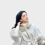 Violetta | Πολυτελή Χειμερινά Κάπες με Λεπτομέρειες Από Γούνα σε Μπεζ