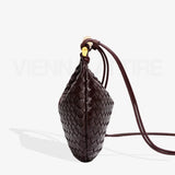 Αλεξάνδρα – Τσάντα με Υφαντό Σχέδιο και Χρυσό Χερούλι