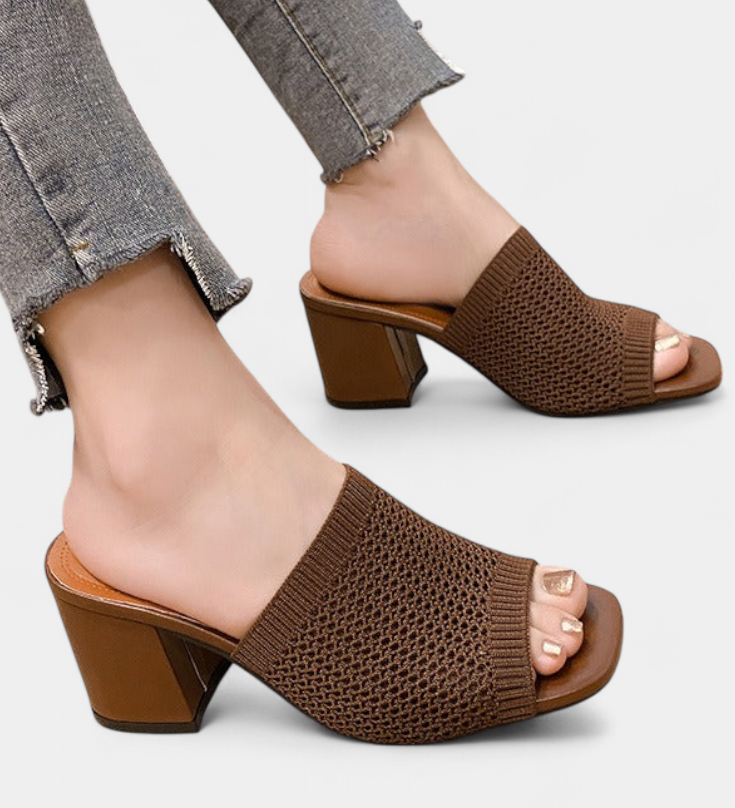 Christy Σανδάλια με τετράγωνο δικτυωτό τακούνι