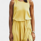 Dianne Αμάνικο φόρεμα με σκίσιμο στο πλάι με χαλαρή σιλουέτα