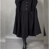 Μεγαλύτερου μεγέθους φόρεμα σε γραμμή Α με γιακά με κουμπί