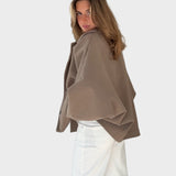 Μπουφάν φαρδιάς γραμμής σε χρώμα κανέλας