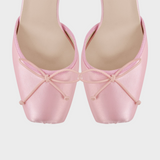 Maggie | Τετράγωνη Μύτη Σατέν Γόβες με Λουράκι στον Αστράγαλο