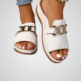 Έστερ | Σανδάλια με Λουράκι και Αγκράφα