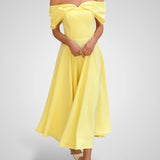 Κομψό Μάξι Φόρεμα με Ανοιχτούς Ώμους και Πτυχωτό Ντιζάιν