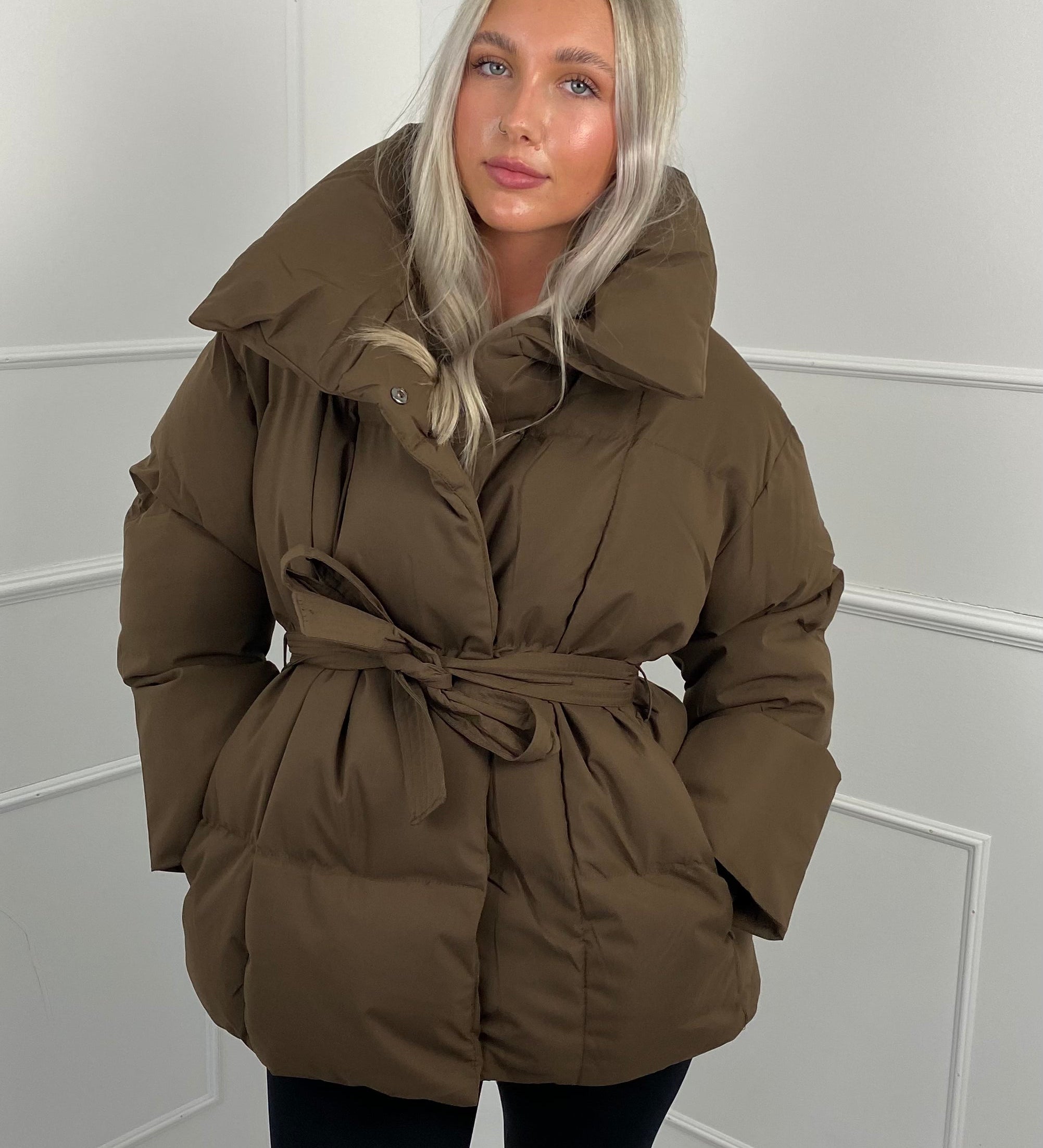 Karyl - Κοντό μπουφάν με ζώνη και τσέπες