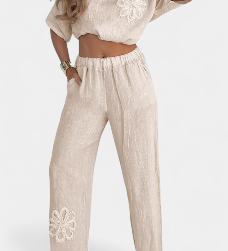 Natalia Χαλαρό Σετ από Κεντημένο Λινό με Άνετη Σιλουέτα