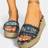 Dorotea Σανδάλια φλατ με διπλό λουράκι και έθνικ πλεγμένη σόλα