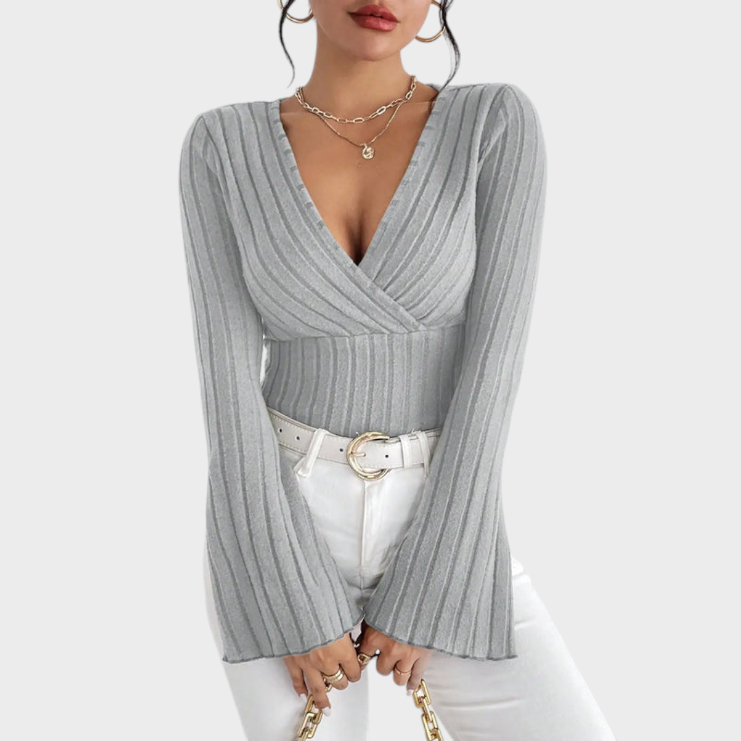 Audrie | Μπλούζα με V-λαιμό και Καμπάνα