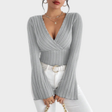 Audrie | Μπλούζα με V-λαιμό και Καμπάνα