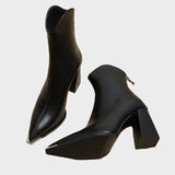 SIERRA | ΔΕΡΜΑΤΙΝΑ ΜΠΟΤΑΚΙΑ ΜΕ ΣΗΜΕΙΟ