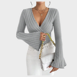 Audrie | Μπλούζα με V-λαιμό και Καμπάνα