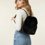 Bernice | Σακίδιο πλάτης από συνθετική γούνα με κορδόνι περίσφιξης