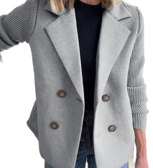 Amora - Κομψό Σακάκι με Πλεκτά Μανίκια (Elegant Knit-Sleeve Blazer)