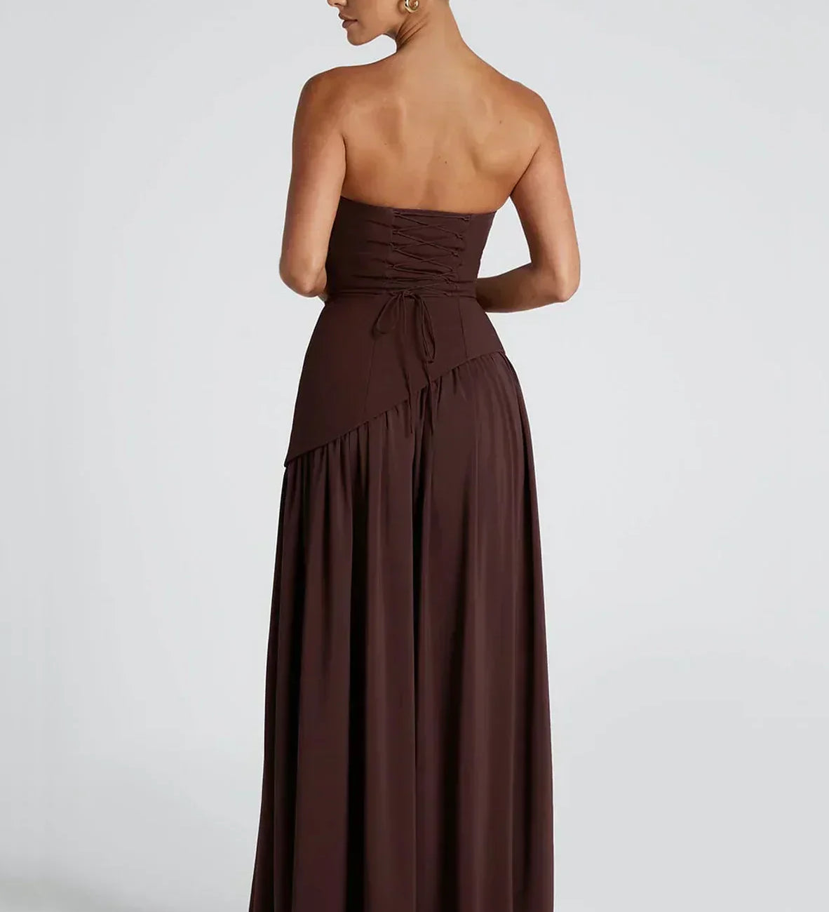 Elena – Maxi Φόρεμα με Ανοιχτούς Ώμους, Σκίσιμο & Choker Λεπτομέρεια
