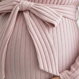 Gloria - Ριχτό Μητρότητας Τοπ με Δέσιμο στη Μέση (Tie-Waist Ribbed Maternity Top)  ---  **Θα θέλατε να μεταφράσω και την περιγραφή του προϊόντος ή να προσθέσω λέξεις-κλειδιά για SEO;**