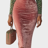 Regitze | Ροζ Βελούδινο Bodycon Φόρεμα Με Patchwork Ιμάντες Και Λεοπάρ Πατρόν