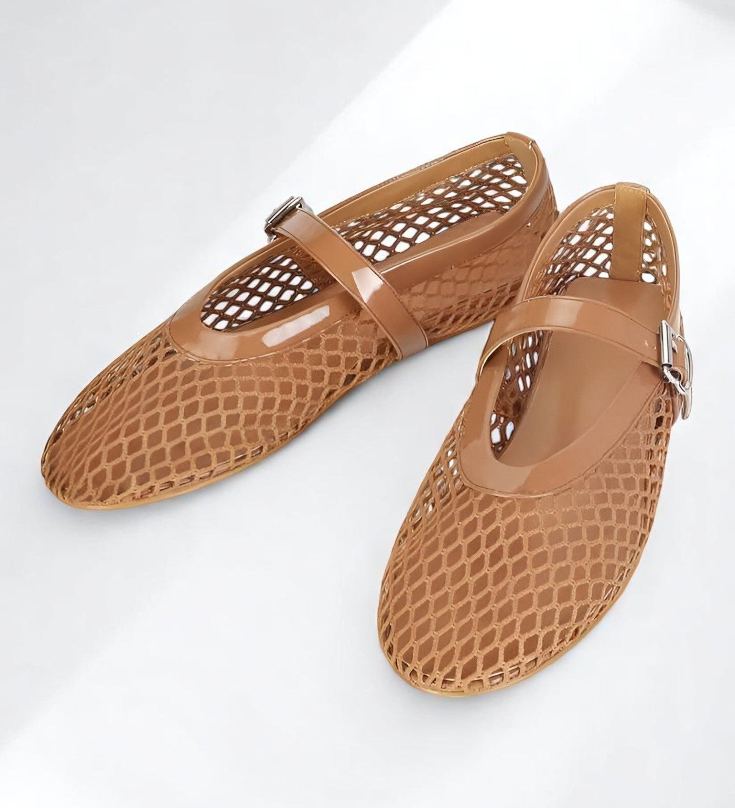 Luna – Mesh Flats με Μοντέρνο & Δηλωτικό Στυλ