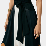 Νάβα Μακρύ Πολυμορφικό Φόρεμα με Ανοιχτή Πλάτη και Ευέλικτη Σιλουέτα