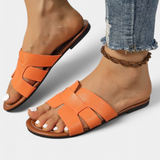 Silvia σανδάλια με κλασικό σχέδιο και γεωμετρικό κόψιμο