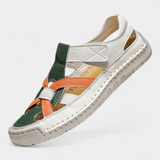 Εργονομικά πέδιλα από συνθετικό δέρμα Kaia κομμένα στο πλάι